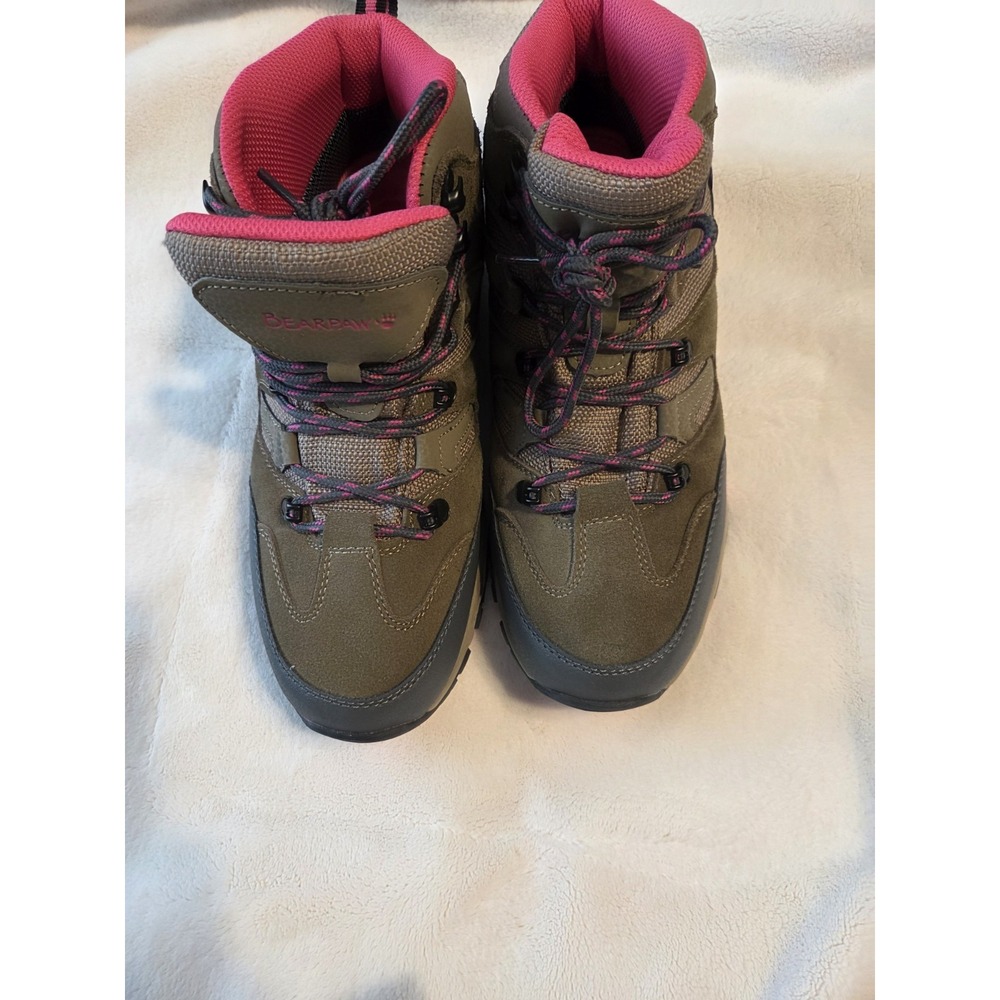 Bearpaw Boots Womens Size 10 Waterproof Corsica Flat Heel Hiking Taupe